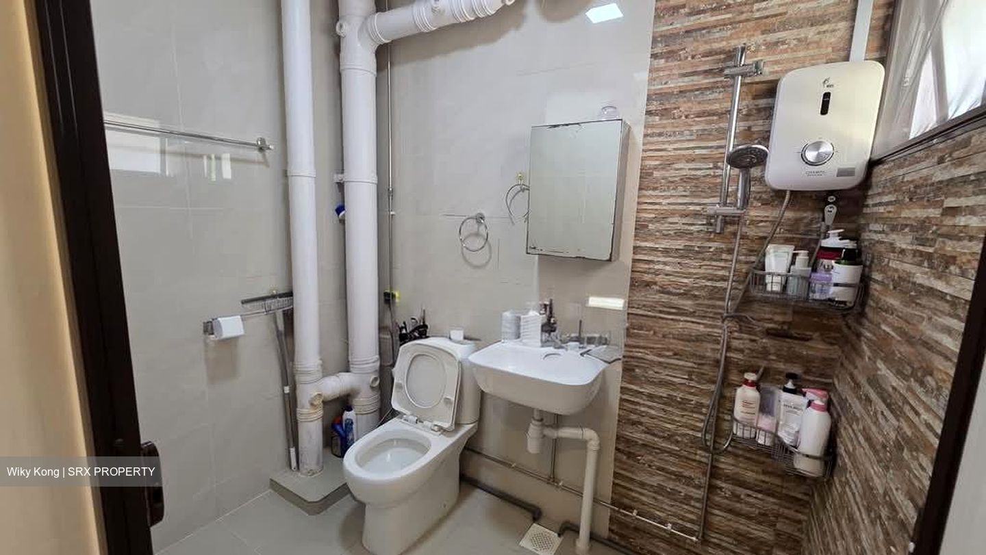 Blk 765 Jurong West Street 74 (Jurong West), HDB 5 Rooms #537759851